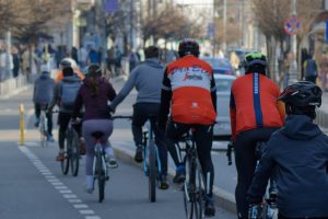 surprising_media-people-8645982